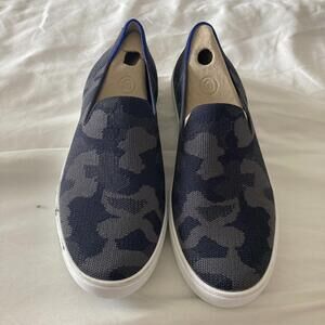 rothys 10 women’s black camouflage print Slip On Shoe